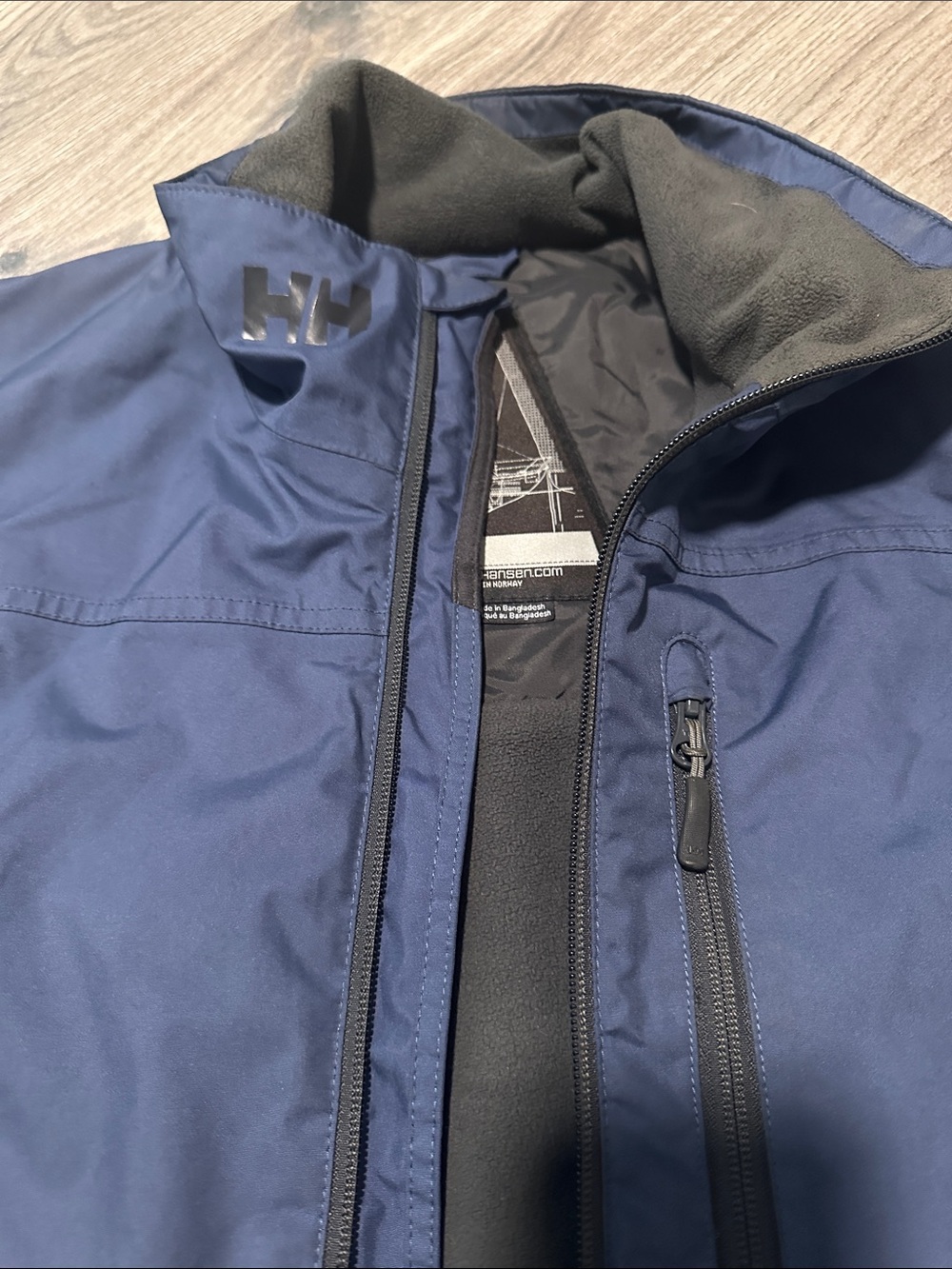 Helly Hansen Navy Blue Waterproof Rain Jacket - Picture 4 of 8